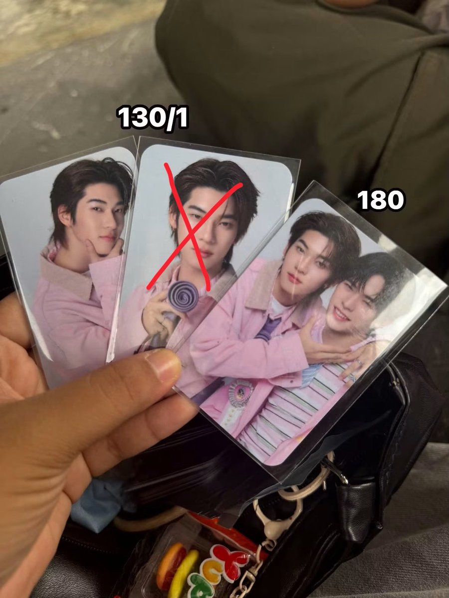 cream_1917's tweet photo. ปล่อยค้าบ🙇🏻‍♀️ dm มาถามได้คับบ🥺

 พาราตามรูป

📮เดินทาง45

นัดรับหน้างานได้เลย

#ด้วงจะโกราวน์แล้วนะเธอ
#DuangGoRoundConcert
#DuangGoRoundMerch
#ตลาดนัดตี๋ตี๋ป๋อ #ตลาดนัดดมด #ตลาดนัดดูมันดิ #ตลาดนัดdmd https://t.co/QxAgNSZE6z