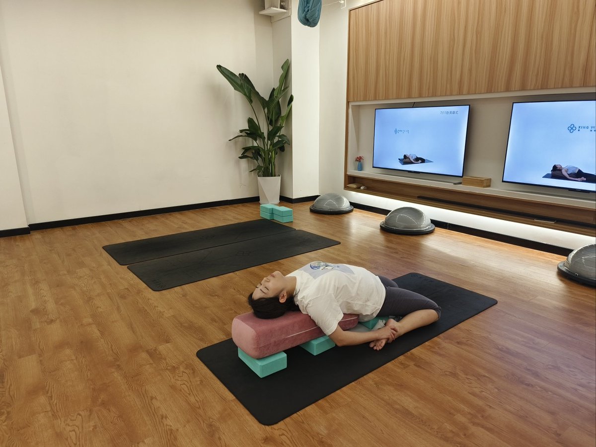 77hazzie's tweet photo. Small daily habits (like drinking an extra glass of water or 10 mins of stretching) add up to big health wins—consistency beats perfection!  #HealthTips， https://t.co/ItQ8l2bxzb