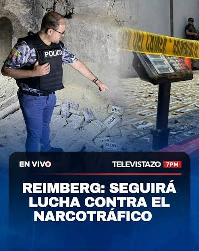 CondorMensajero's tweet photo. @patynunezCh Sin privilegios:
pero, "a la competencia no se le desea el mal se le hace"
María Beatriz Moreno Heredia no es de la competencia, es socia del sucio gobierno
Y  a los socios se los protege:
"Yo te saco de la cárcel si te meten. Tranquilo, te voy a visitar y de ahí te saco" https://t.co/ISiLYeoM8D