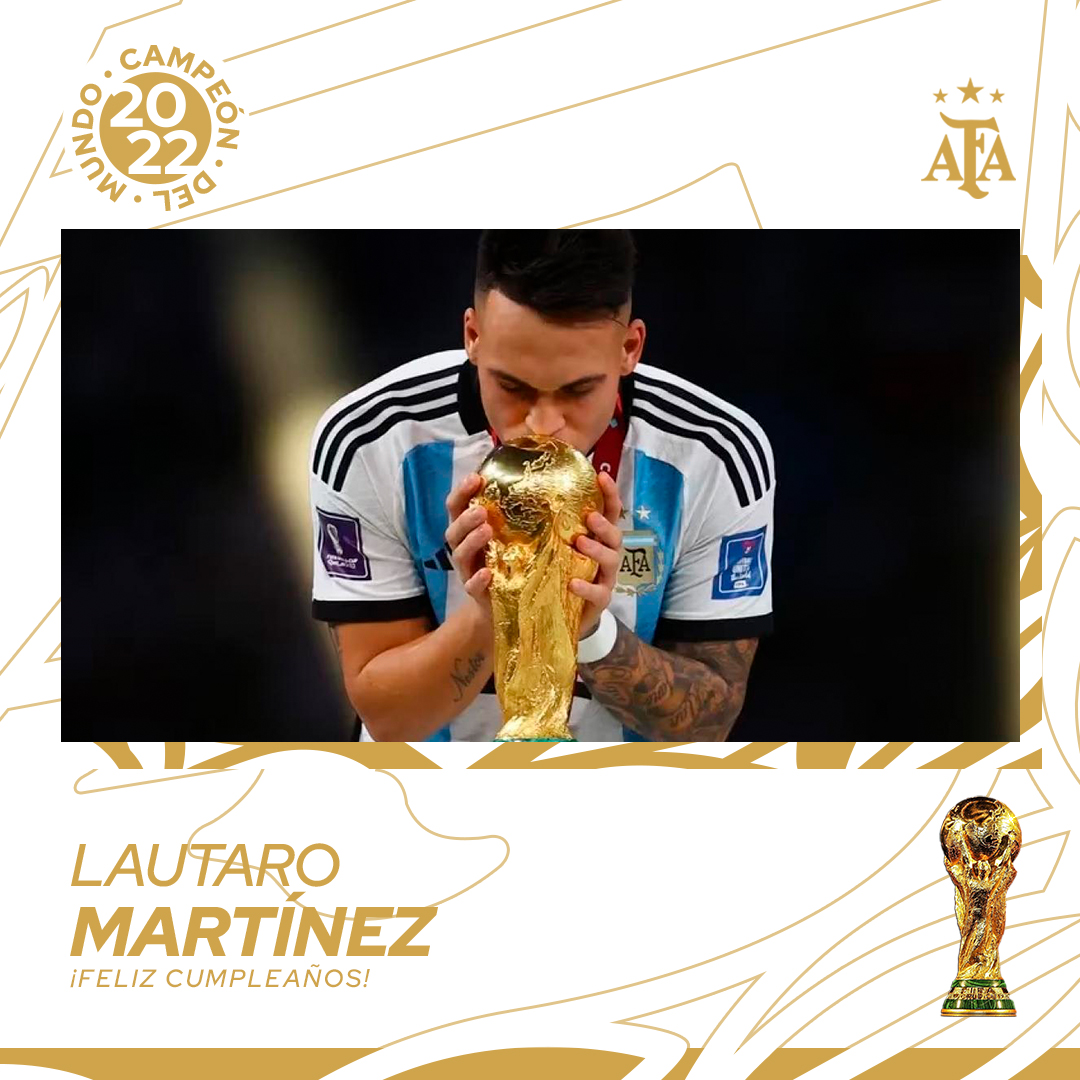 Argentina's tweet photo. #SaludoAlbiceleste 🇦🇷 ¡Feliz cumple, Toro! 🐂🥳 https://t.co/PeZNlojj6u