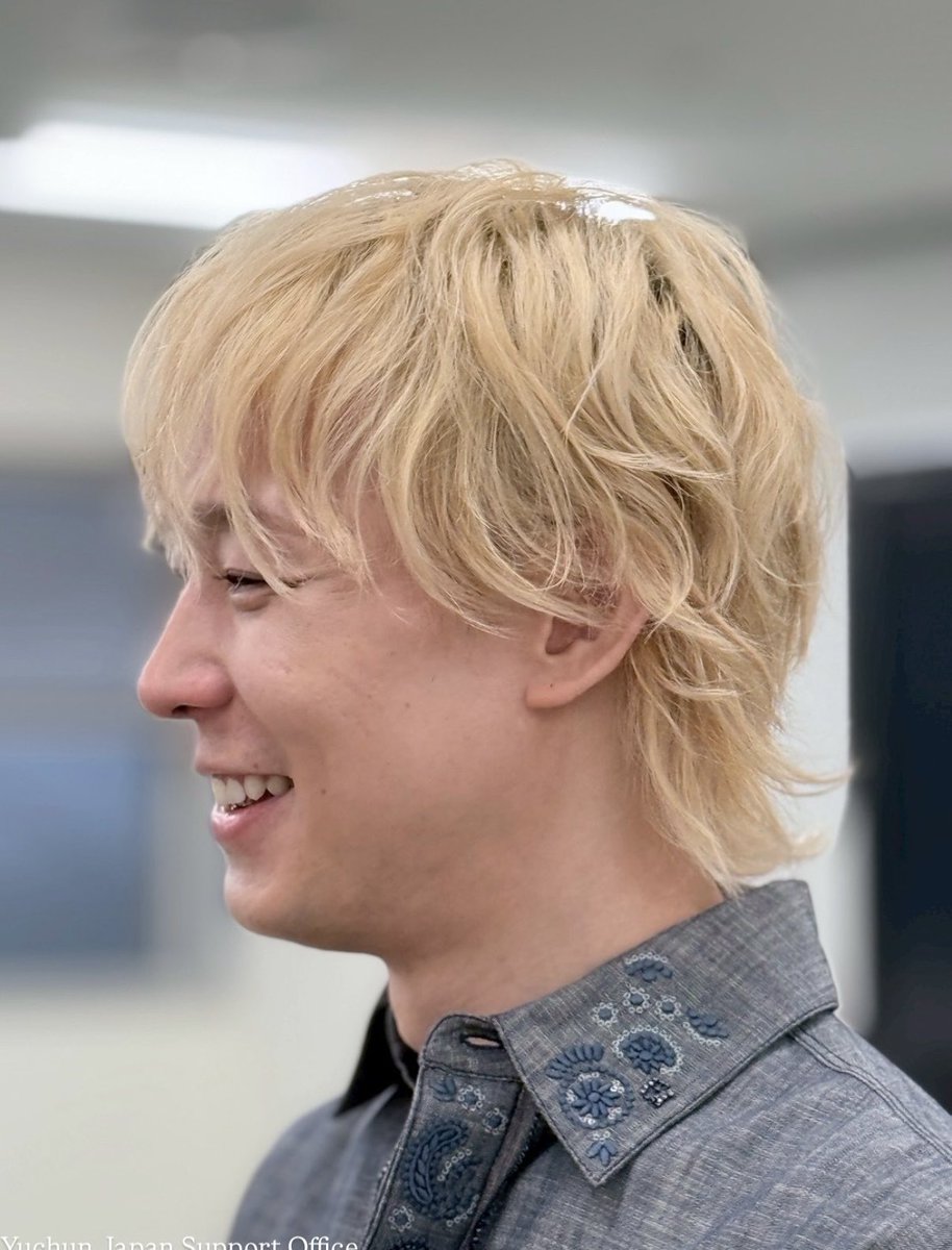 rinrinharan's tweet photo. 一度は全てを失ったと思ったけど、彼は大切なものは守り抜いた。
それは歌への情熱とファンとの絆。
自分の生きる道を探し続け、一歩ずつ前に歩んで居るべき場所に帰って来た。

「兄は一度決めたら牡牛のように迷わず直進する」と弟くんが言ったように、優しいけれど意志の強い彼は諦めず粘り強くやり遂げた。
ディナーショー、zeppツアー、アルバム発売&リリイベ、映画やTVドラマ、ラジオ、音楽番組出演まで。ソロデビュー2周年記念イベント、新幹線ツアー、国際フォーラムコンサート🎵
やりたい事を全力で実現していく1年だったね。そして何かをやり切った後には
「もっともっと頑張ります」と言う　#ユチョン

どんだけ〜🤣
ファンは嬉しい悲鳴を上げながら健康が心配だよ。大事にしてね。
あなた1人の身体じゃないんだからね、頼むよ笑😆