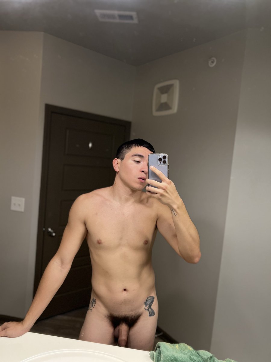 UndressedGuy's tweet photo. 🥵🥵🥵
https://t.co/Q3cIbAfIUM https://t.co/5byKrcDPFC
