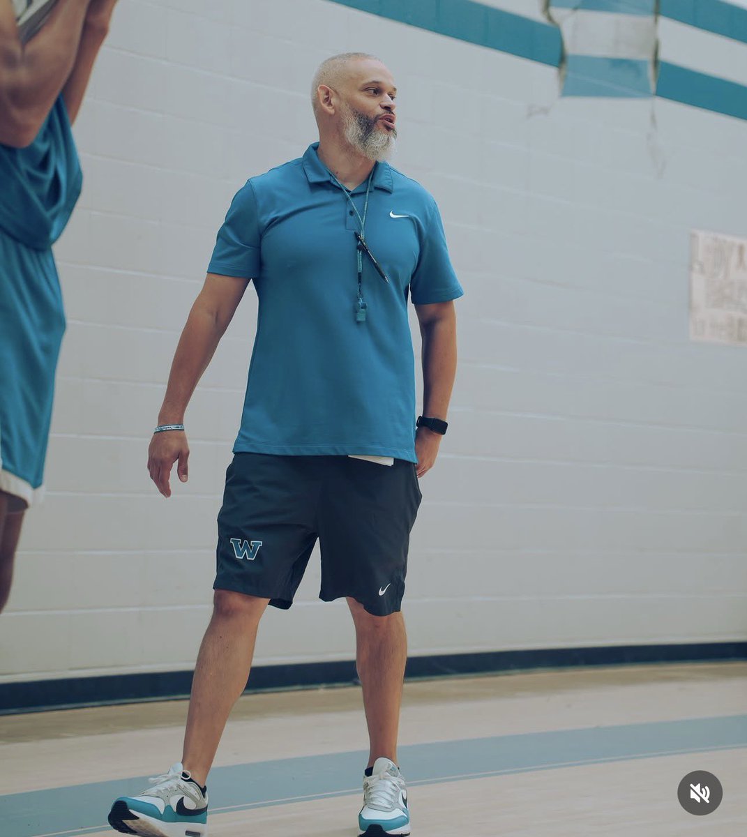 CoachCarp6's tweet photo. Every year, our goal is to repeat a process—not chase an outcome. The individual &amp; team success is just a byproduct of the standard. Don’t chase results, chase the standard. https://t.co/Cw1i1xuqrK