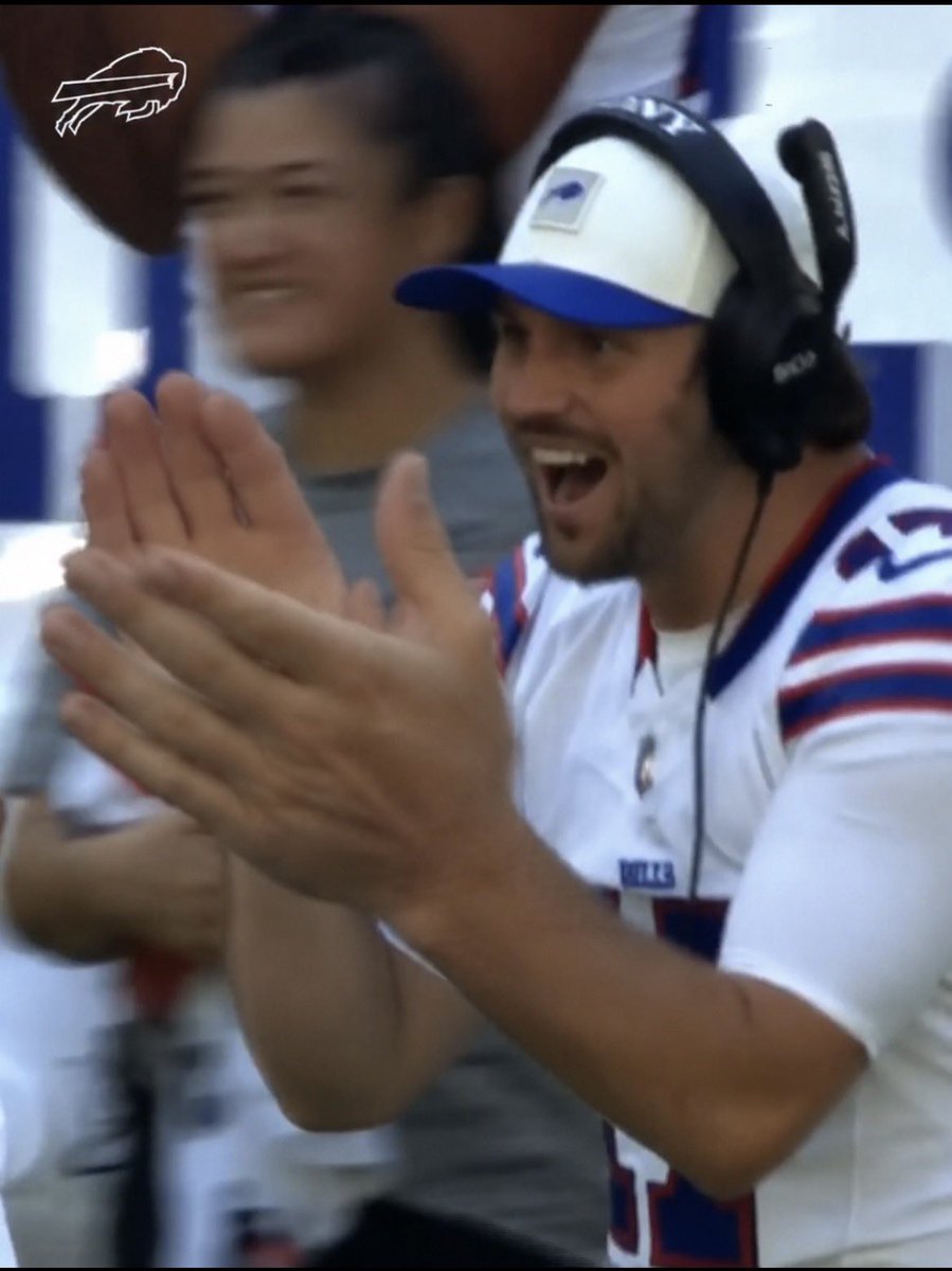 TheBillsGuys's tweet photo. Sean McDermott may not be manning the sidelines in Buffalo anymore, but his legacy will live forever on those sidelines through all of those with whom he touched. https://t.co/26LCacnKCX