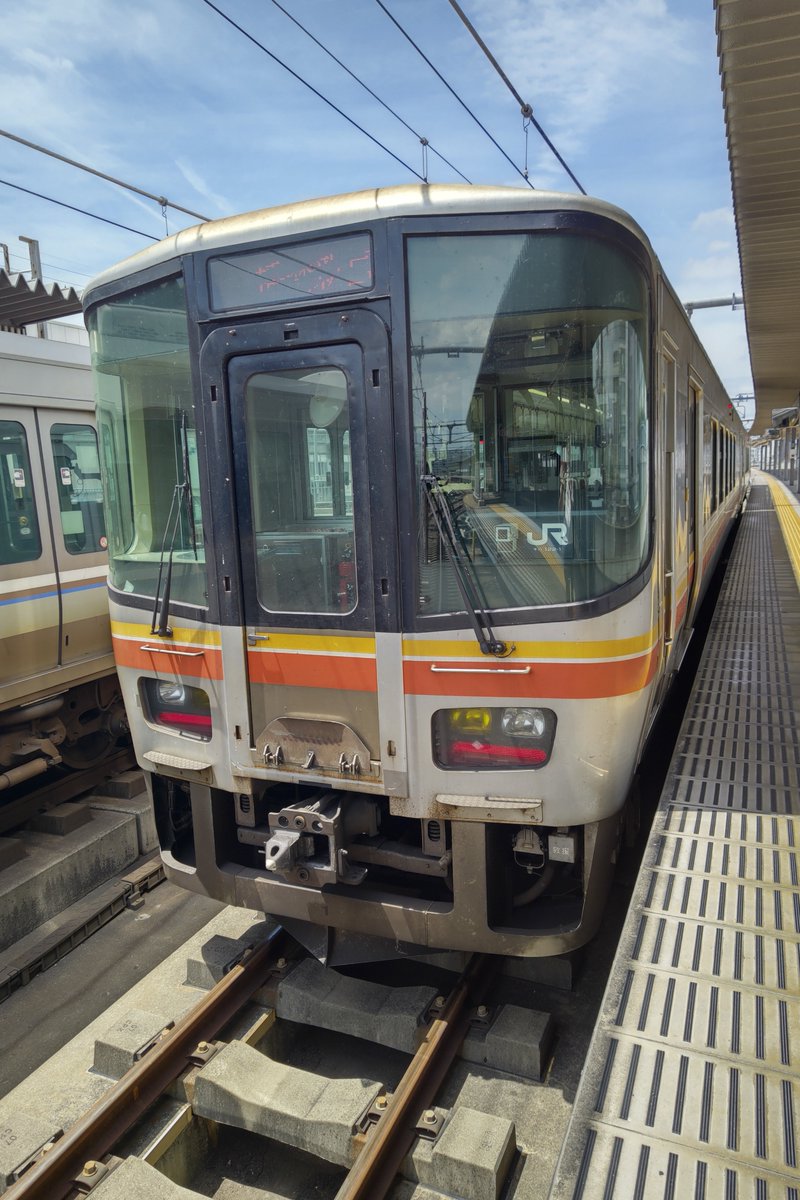 hakutaka1206's tweet photo. 姫新線普通播磨新宮行き　＃姫路駅 https://t.co/u97VU5TR74