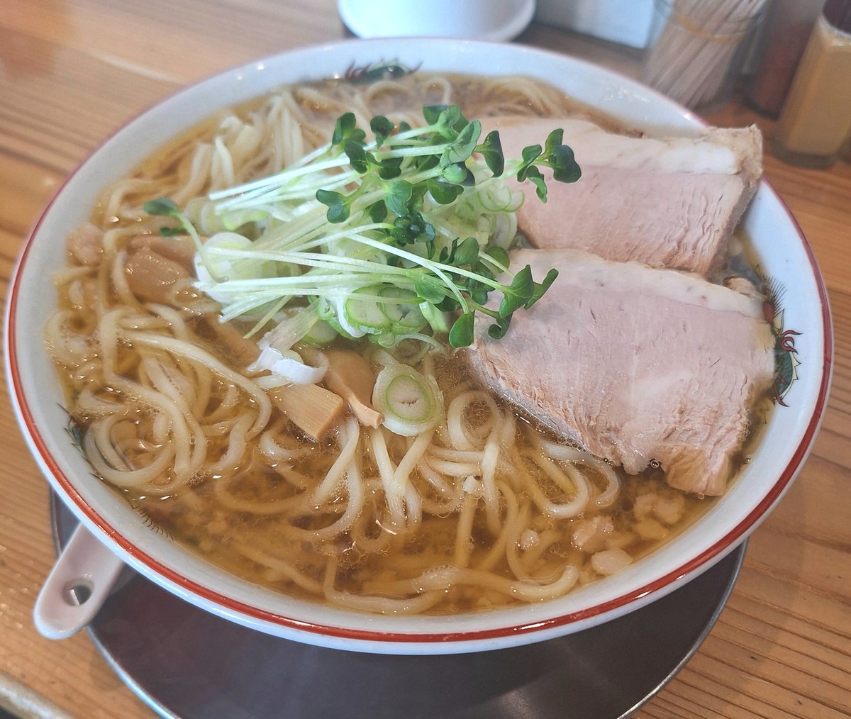 ora_nacky's tweet photo. 【朝らーめん】
阿賀野市
中華そば蘭
お盆限定
俺の賄いらぁめん　¥1100
特盛　¥300 https://t.co/j2QNq16ss1