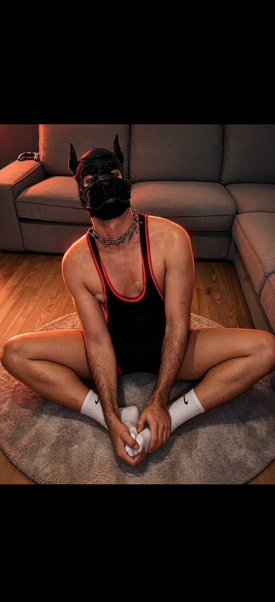 TafandMaster's tweet photo. Woof
#locked #sub #pup #pupplay #goodboy https://t.co/reIQD1NgRG