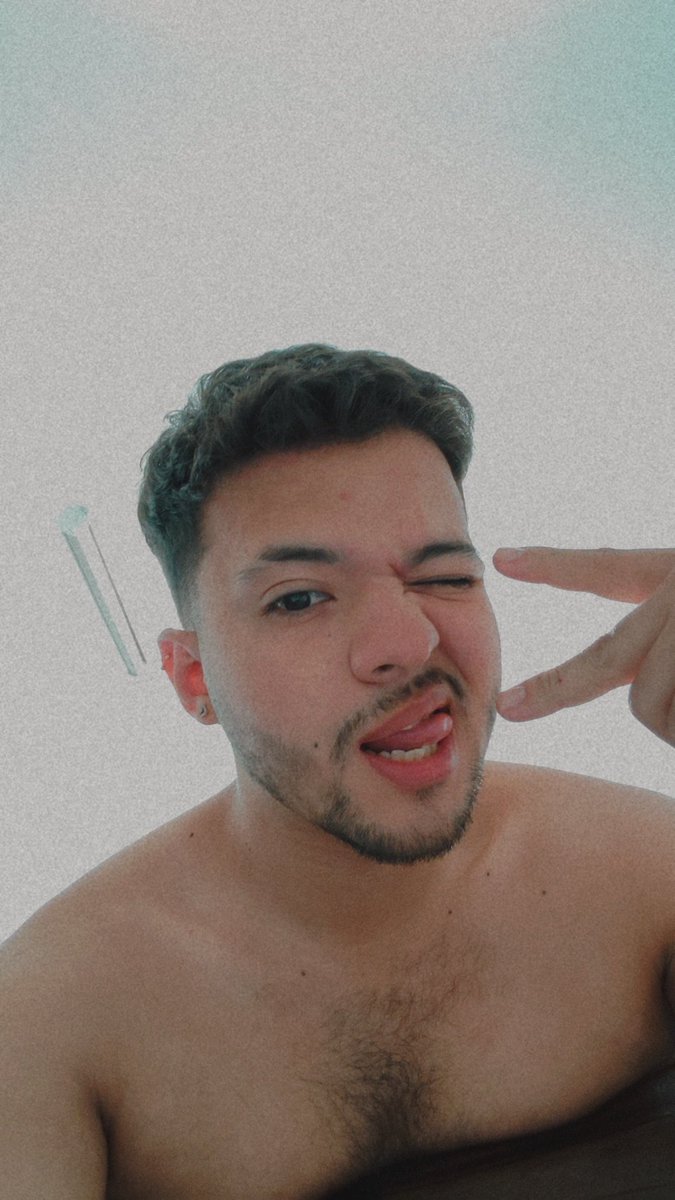 Sebassarmientos's tweet photo. 🫠🫠

#gay #guys #latino #belgium https://t.co/Y4xmQVlWN8