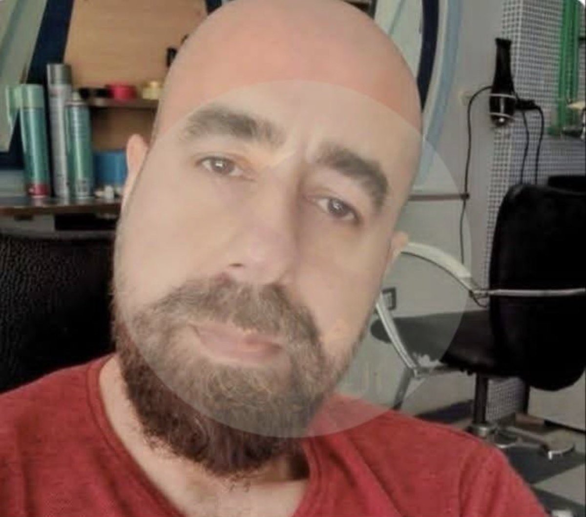 GrecoLevantines's tweet photo. Islamist thugs shot and killed Nader Tannous, a Christian hairstylist in Homs.

His murder comes amid continuing killings targeting Christians and Alawites across Syria.

Nader was killed on the Dormition of the Theotokos, a major feast for Antiochian Greek Christians.

May his memory be eternal.