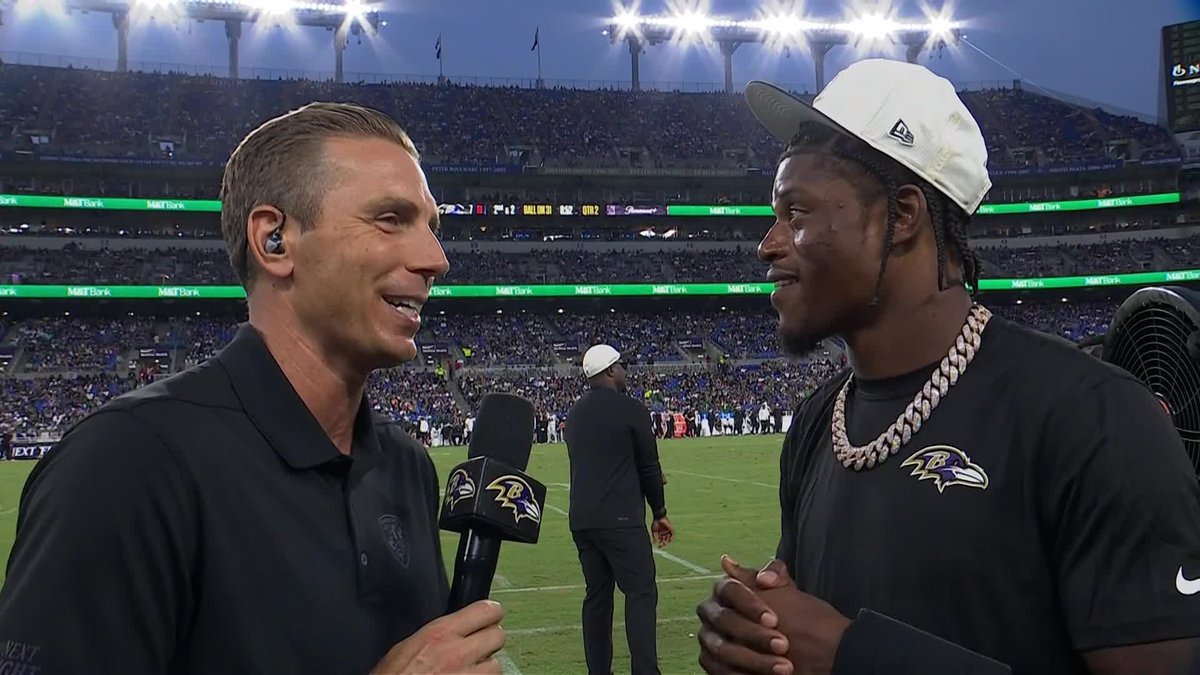 NFL's tweet photo. .@Lj_era8's chain is SHINING 🤩

Stream on @NFLPlus https://t.co/aJVBGiC23k