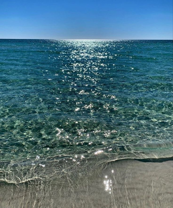 calmlivng's tweet photo. Deep Blue https://t.co/RppTxdJLPI