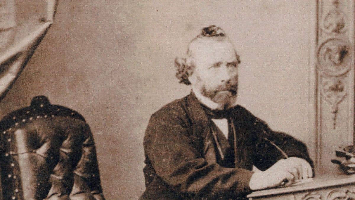 deseret_alpha's tweet photo. The Deseret Alphabet has an inventor. His name was George D. Watt. You've never heard of him. We'd like to fix that. #RestoreTheAlphabet https://t.co/i4S5d7VHMt