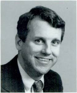 freddy72353's tweet photo. @SherrodBrown Folks in Canton and all OHIO been getting screwed by this POS for years and he thinks there are srill enuff suckers left https://t.co/NesQ8S1Ekl