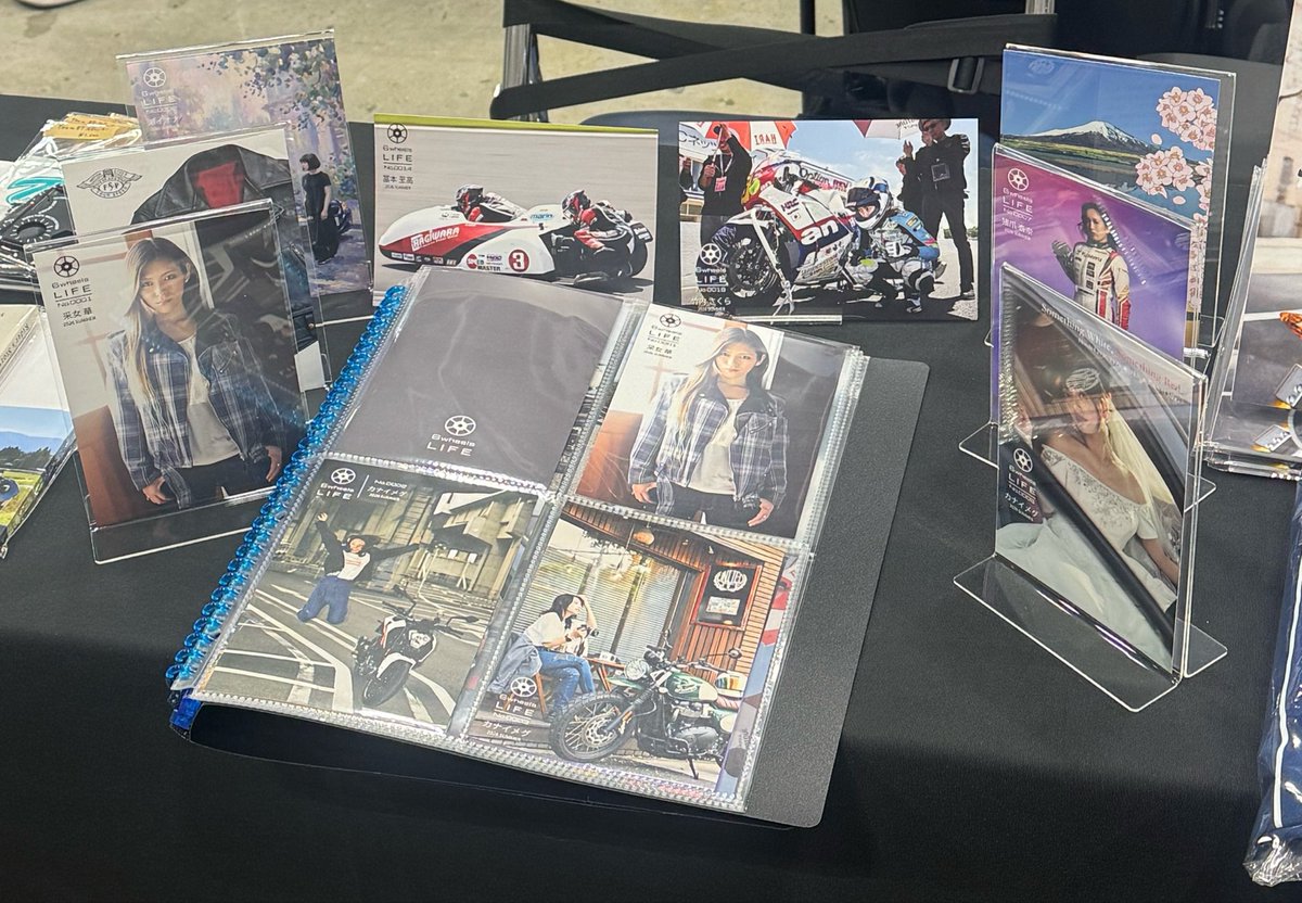 6wheels_life's tweet photo. いよいよコミケ当日です！
こちらのポスターを目印に、ぜひお立ち寄りください

6 Wheels LIFE
📍東2ヌ48ab https://t.co/7KZXYNMIKI