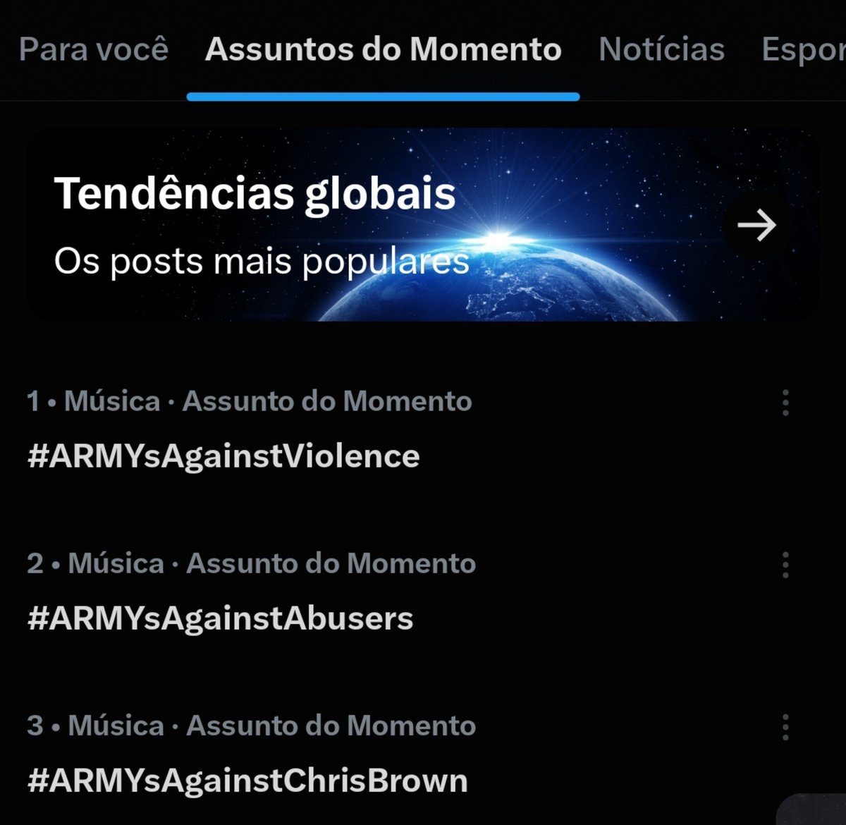 carolrkives7's tweet photo. que coisa linda, meninas. 
juntas somos mais fortes! 

#ARMYsAgainstAbusers #ARMYsAgainstViolence
#ARMYsAgainstChrisBrown https://t.co/KKPZM6lKE8