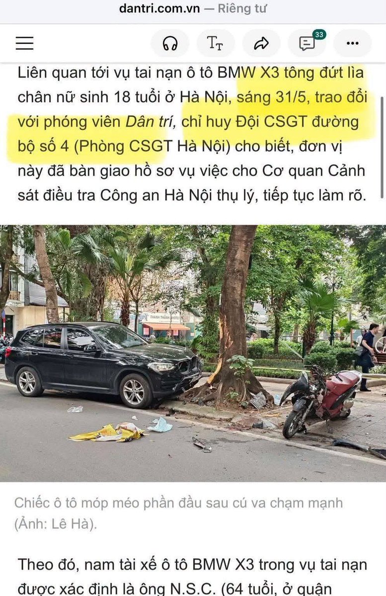 Tran_Thai_Hoa's tweet photo. - Camera ghi lại vụ tai nạn của xe BMW cách đây một năm tại gốc cây số 55 đường Nguyễn Huy Tự, cảnh quay một người phụ nữ và Nguyễn Sỹ Cương cùng nhau rời khỏi hiện trường bỏ mặc sống chết của nạn nhân.
- Nhóm nhạc trẻ MRT đến đặt hoa tại Cây số 55
#nguyensycuong
