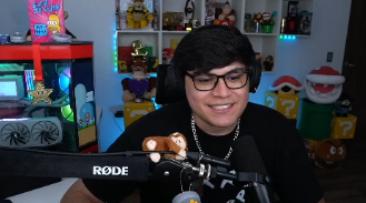 CallMeMcNana's tweet photo. 🐦‍⬛"SI MR. BEAST DICE QUE SOY YOUTUBER, SOY YOUTUBER Y ME CALLO" https://t.co/HOh3dORDmD