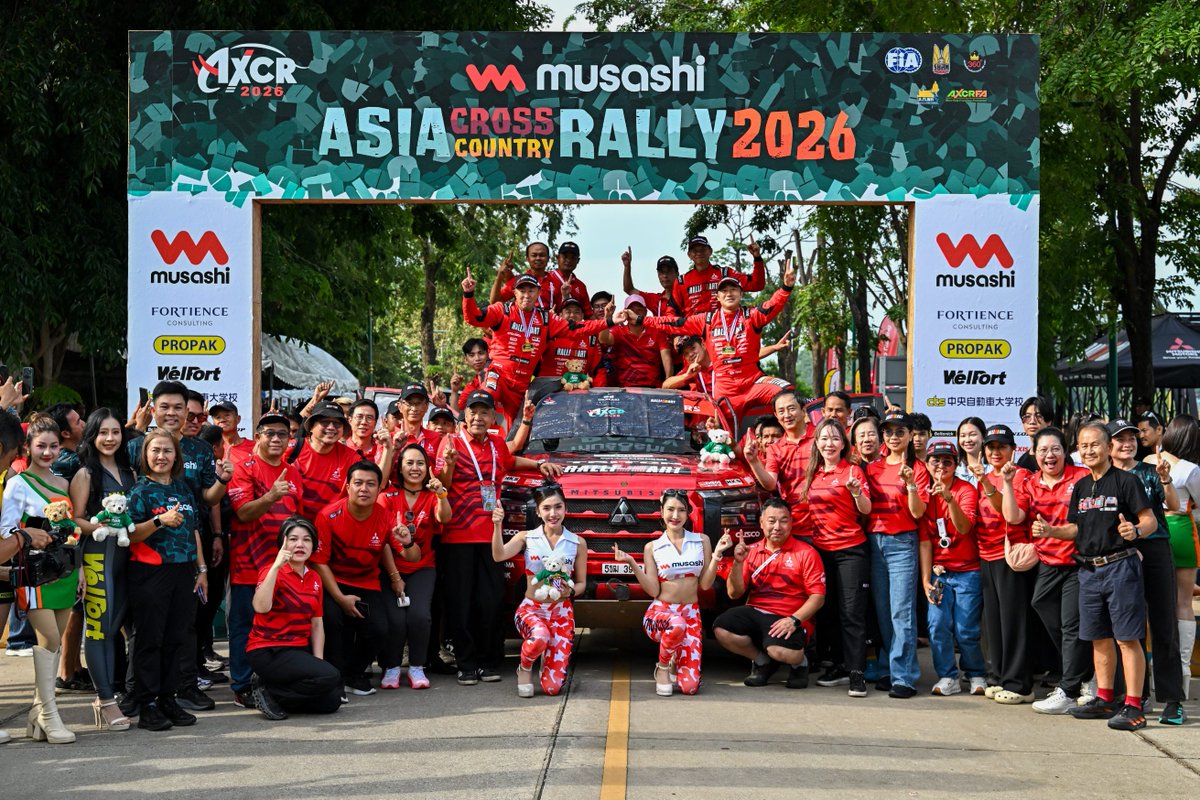 rallyplus's tweet photo. AXCR2026：田口勝彦／保井隆宏組が日本人ペア初の総合優勝を達成。チーム三菱ラリーアートがタイトル連覇 #AXCR #AXCR2026 #TeamMITSUBISHIRALLIART https://t.co/bJ9M1WiXz4 https://t.co/mQZobf2lhF