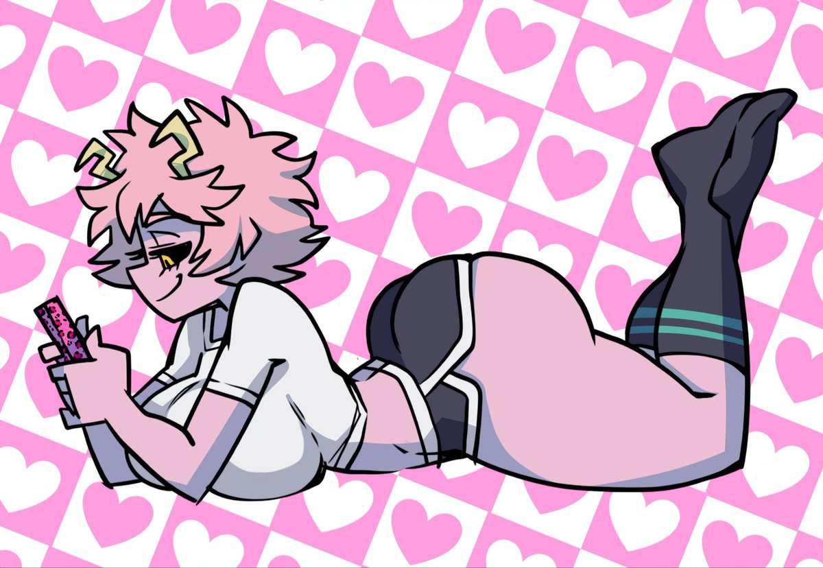 Pinkberry_Demon's tweet photo. ✨🩷🍓—*is writing*

Tras un buen tiempo intentando acordar una salida que por X o Y motivo no se daba

Finalmente la castaña y la rosada lograron tener la cita qur tanto querían

"Fuck!~.. que apretada~.. me correré otra vez!!~🍓"

Obviamente no lo iban a desaprovechar 

♡+↻ https://t.co/qas0QklxOu
