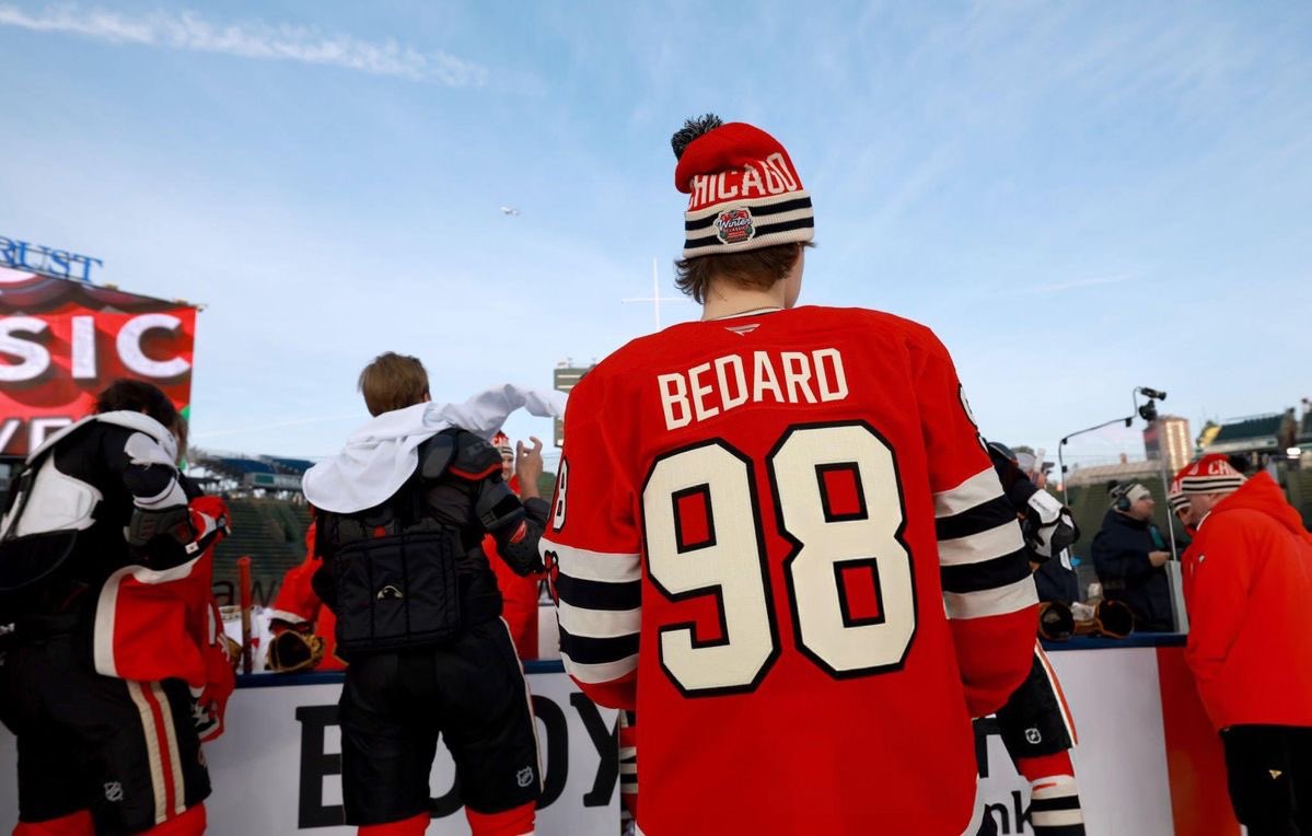 bedsysos's tweet photo. i miss the winter classic https://t.co/iozfOLi2w6