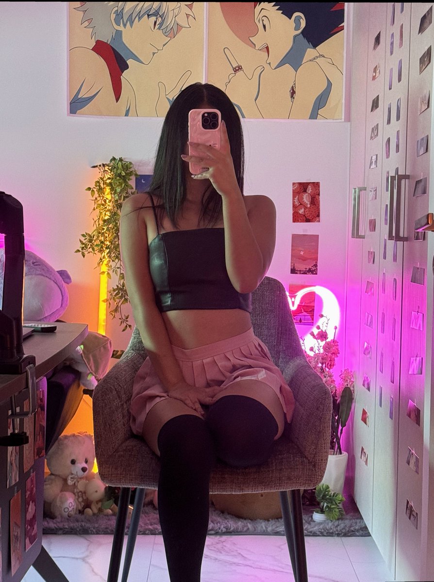 LaAlmds's tweet photo. ngl im bored rn tg kikicuti https://t.co/R4JFoemGKa