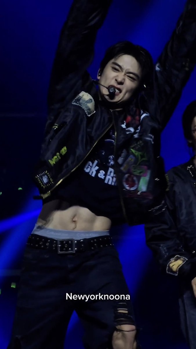 unojaehyun's tweet photo. Jaehyun 🔥 https://t.co/qB2ZdTxWI8