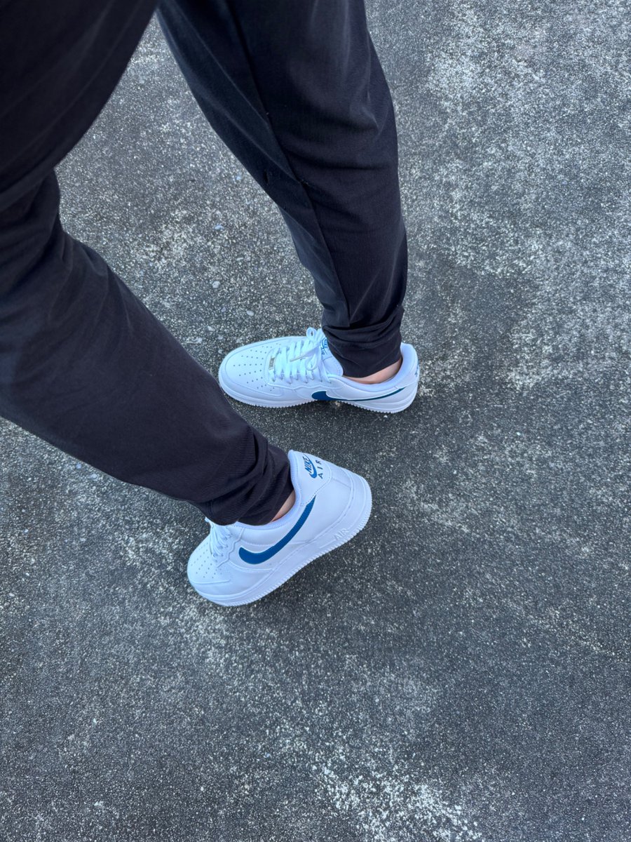 sneaker1982's tweet photo. おはようございます😃 https://t.co/phN57EE4F1