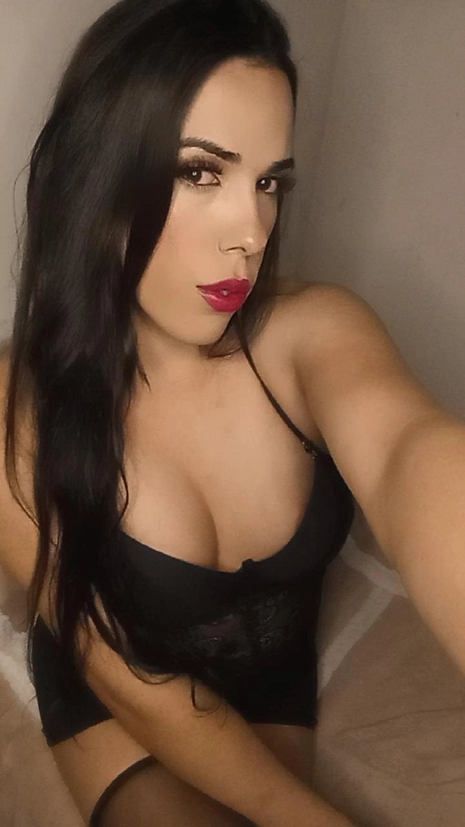 Seleeear99's tweet photo. Hi 👋😘

#trans #hot #chudai https://t.co/wNEU6WdUDW