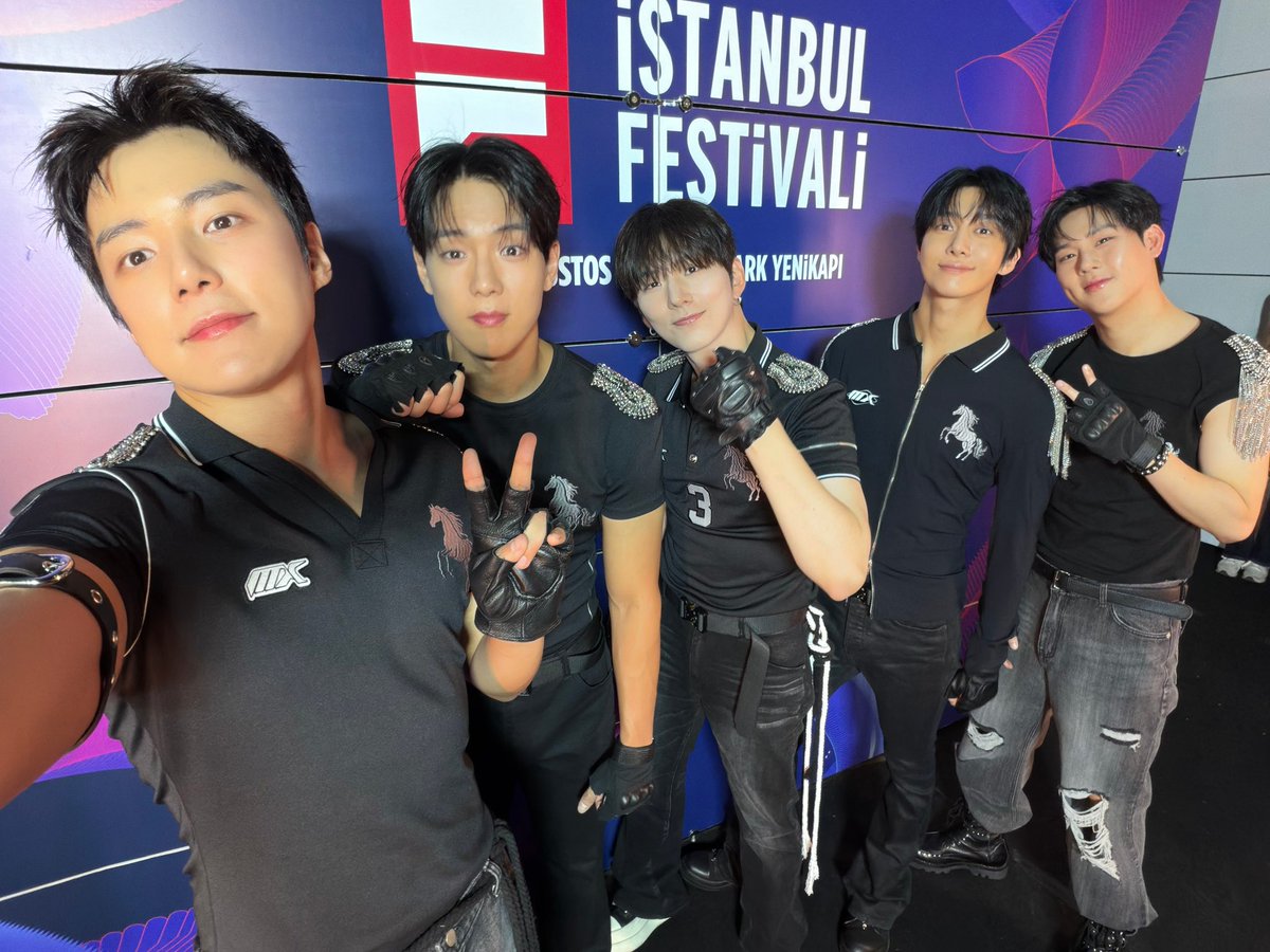 reachingminhyuk tweet picture