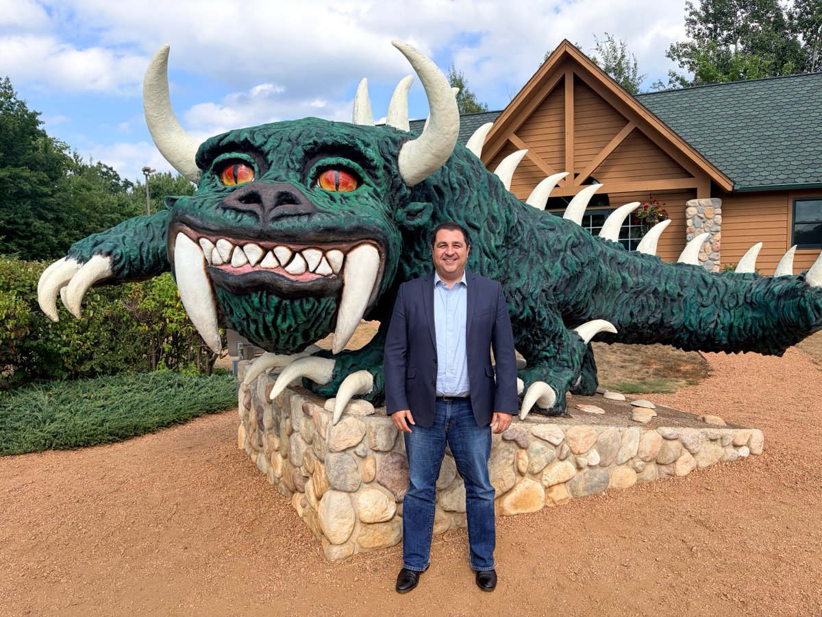JoshKaulWI's tweet photo. Great to see folks in northern and central Wisconsin today!

Fortunately, my encounter with the Hodag went smoothly. https://t.co/cZcJFczYBw