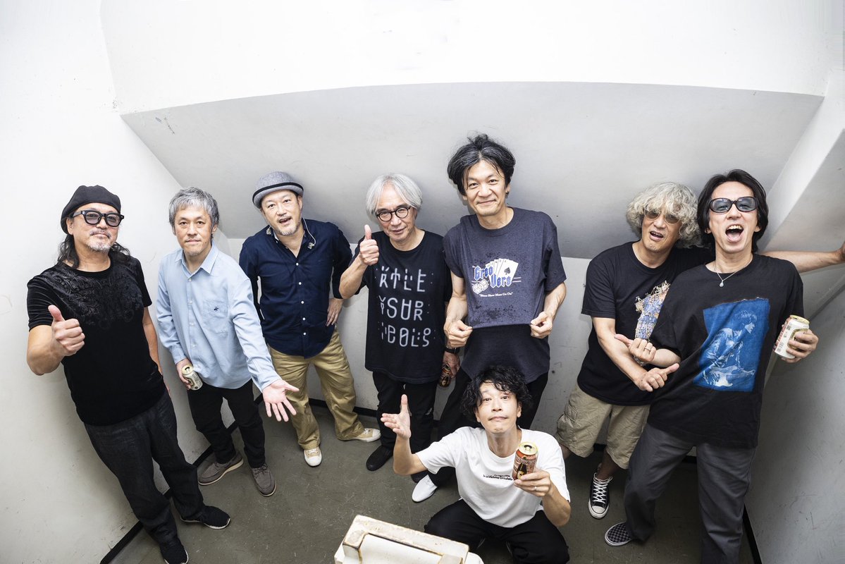 kanetoanne's tweet photo. 26/08/14 
金やん還暦サマーファイトシリーズ第2弾@渋谷CLUB QUATTRO
GRAPEVINE VS THE GROOVERS
THANKS！
phot by 三浦麻旅子
#grapevine #thegroovers #還暦サマーファイトシリーズ https://t.co/gZhQNqksCu