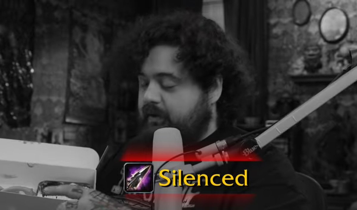 httpsnoxious's tweet photo. papameat world of warcraft reference yet again https://t.co/MbkDeVVqmy