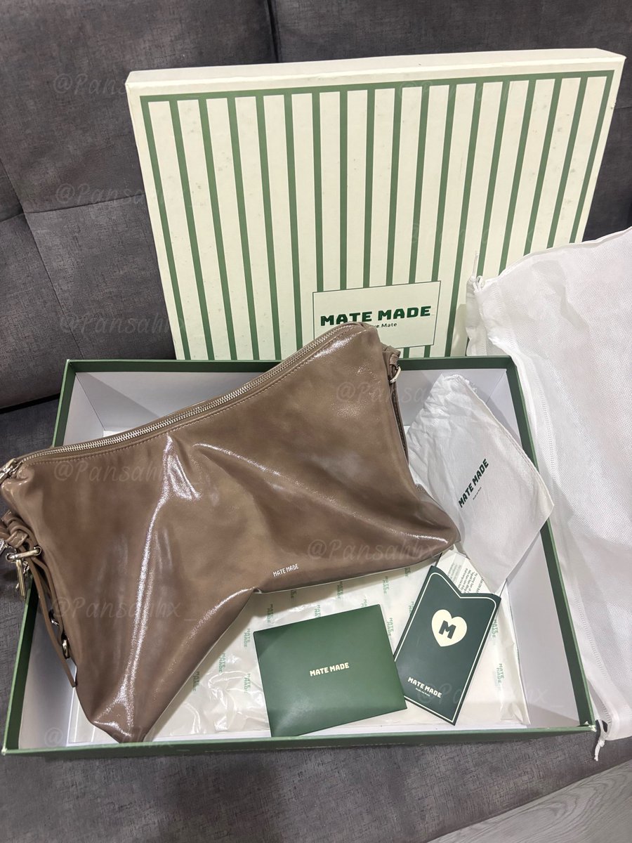 Pansahhx_'s tweet photo. ปล่อยต่อ
⭐️Every day Tote (ใช้ถ่ายรีวิวสินค้า) Sold 600฿ From 1,300฿
⭐️Twinkie Tote (ถ่ายรีวิว ปล.หาของยากด้วย) Sold 600฿ From 1,300฿
‼️รับประกันของแท้ ได้อุปกรณ์ครบกล่อง ได้กล่องด้วย💯
#ปล่อยกระเป๋ามือ2 #ปล่อยของมือ2 #ส่งต่อกระเป๋า #กระเป๋ามือสอง #matemade #กระเป๋าแบรนด์แท้ https://t.co/jQQvLWEA5v