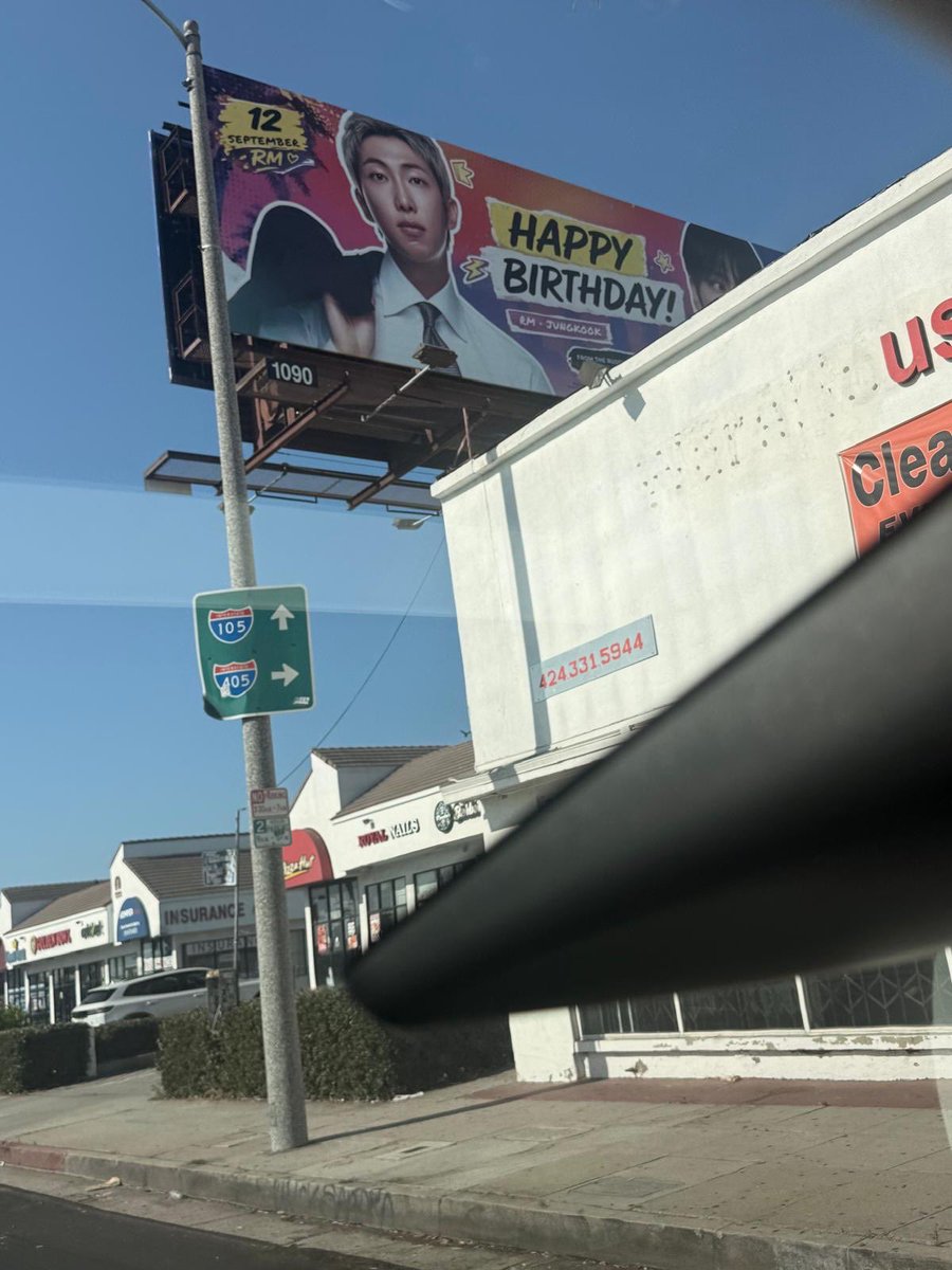 purpleloverr007's tweet photo. Saw this Namkook’s billboard birthday project after work but couldn't get a full picture coz I was driving 😍

📍 1090 S La Brea Ave
Inglewood, CA 90301

@RMMoonchild101  @GoldenJKUnivers https://t.co/0gST8Qiy13