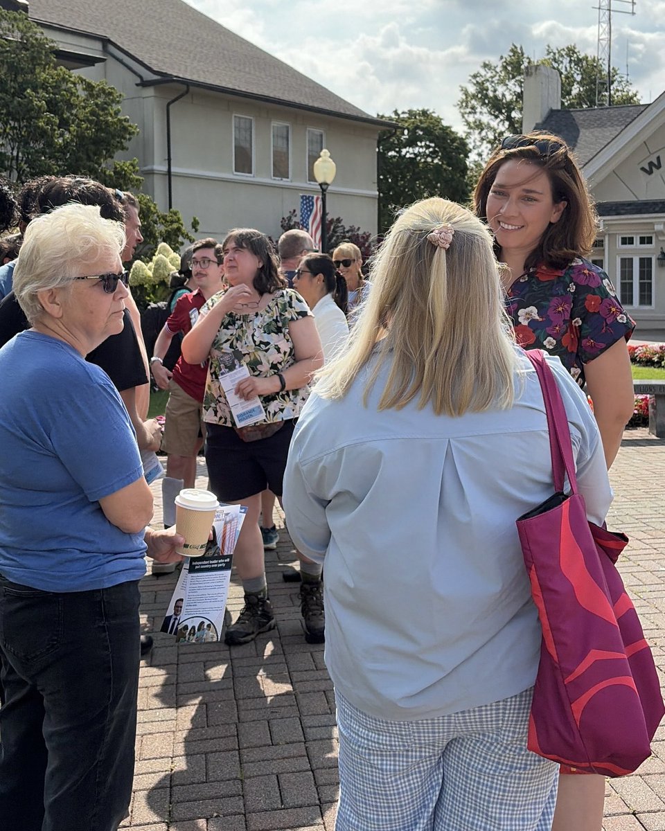 RebeccaForNJ07's tweet photo. Winning in November means flipping NJ-07, but it also means electing Democrats up and down the ballot who will work to lower costs and invest in our kids’ futures. We have the team here in Warren Township to do just that! https://t.co/6aHDJstnOc
