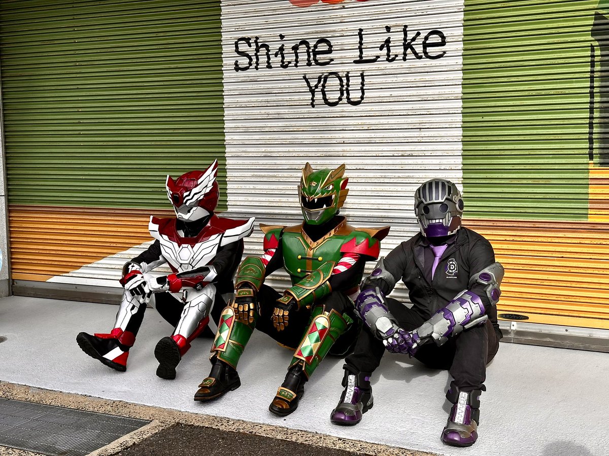 chocolate0706's tweet photo. #させぼガレージ劇場
#デジマード
#ダンゴムシマン
#トスコンドル

ガシャポンのまちぼうけみたいで良き https://t.co/NgjVzR8Z1U