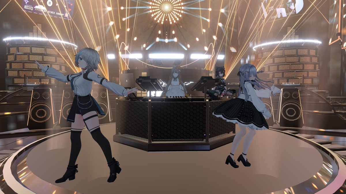 kokuyo_rui's tweet photo. #straybeatz_vrc 遊びにいってた～！
エレスイ沢山摂取出来て良かったな～！！ https://t.co/mgNylC0oFk