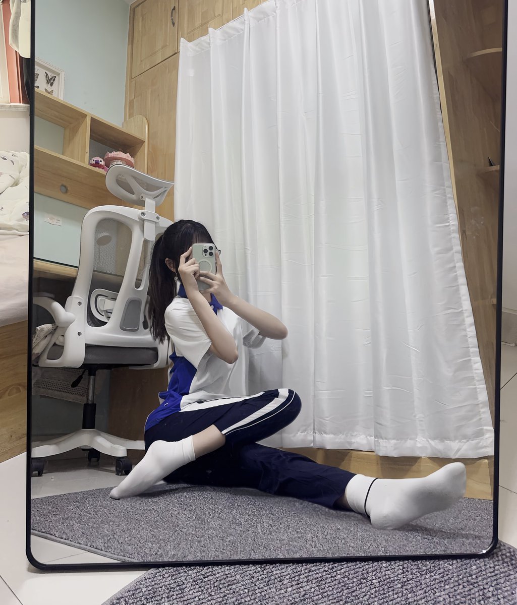 AurkBz's tweet photo. ▽・x・▽
#小猫日记 #高中生 #cos https://t.co/Mv3KcMmrwp