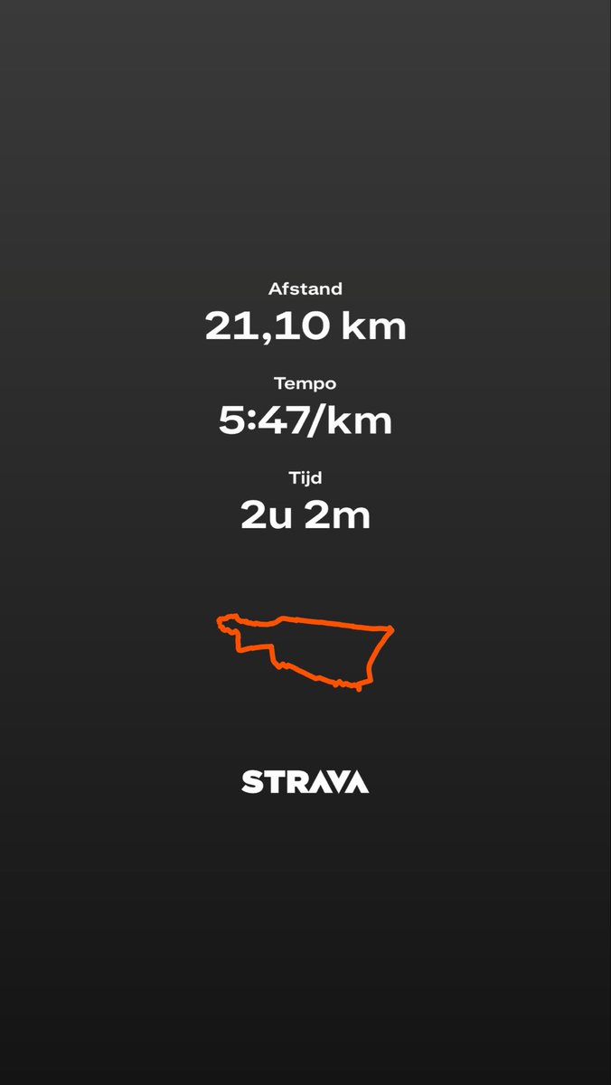 renevdsanden's tweet photo. Vanmorgen de dag gestart met een halve marathon. #running #sundayrunday #halfmarathon https://t.co/MIecQQPPRQ