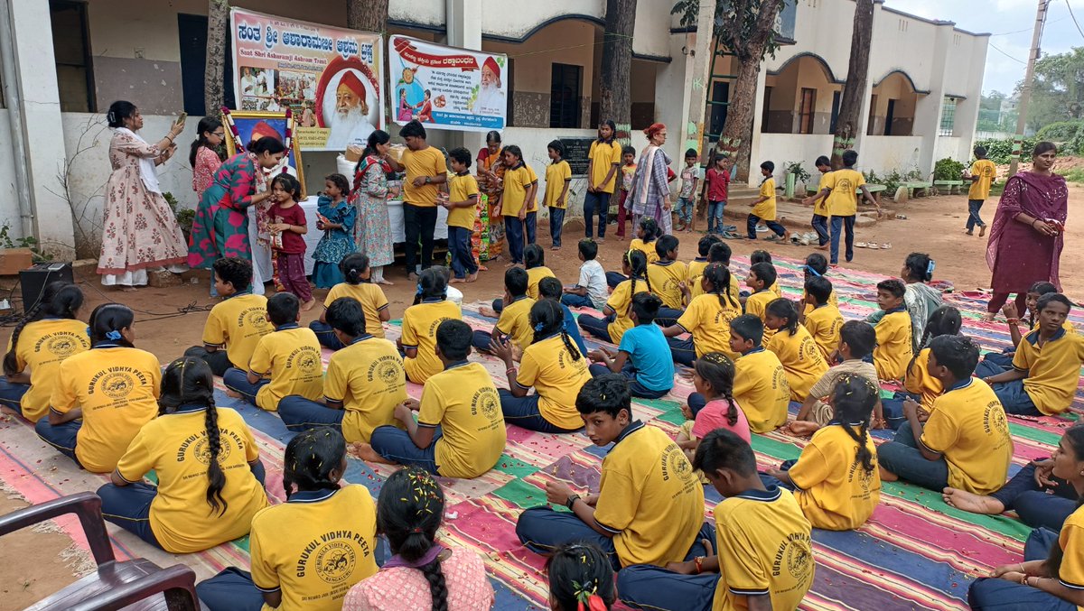 AshramBlr's tweet photo. Sant Shri Asharamji Bapu #Ashram #Bengaluru celebrated the Vedic Rakhi tying program at Vidyapeeth Gurukul Kengeri with great zeal on 29.8.26. In addition, #Balsanskar 's class was also held.

Glimpses of #रक्षाबंधन #Rakshabandhan celebrated in #Bangalore.
https://t.co/Qi2pPf1F4A https://t.co/qGEigA4icJ