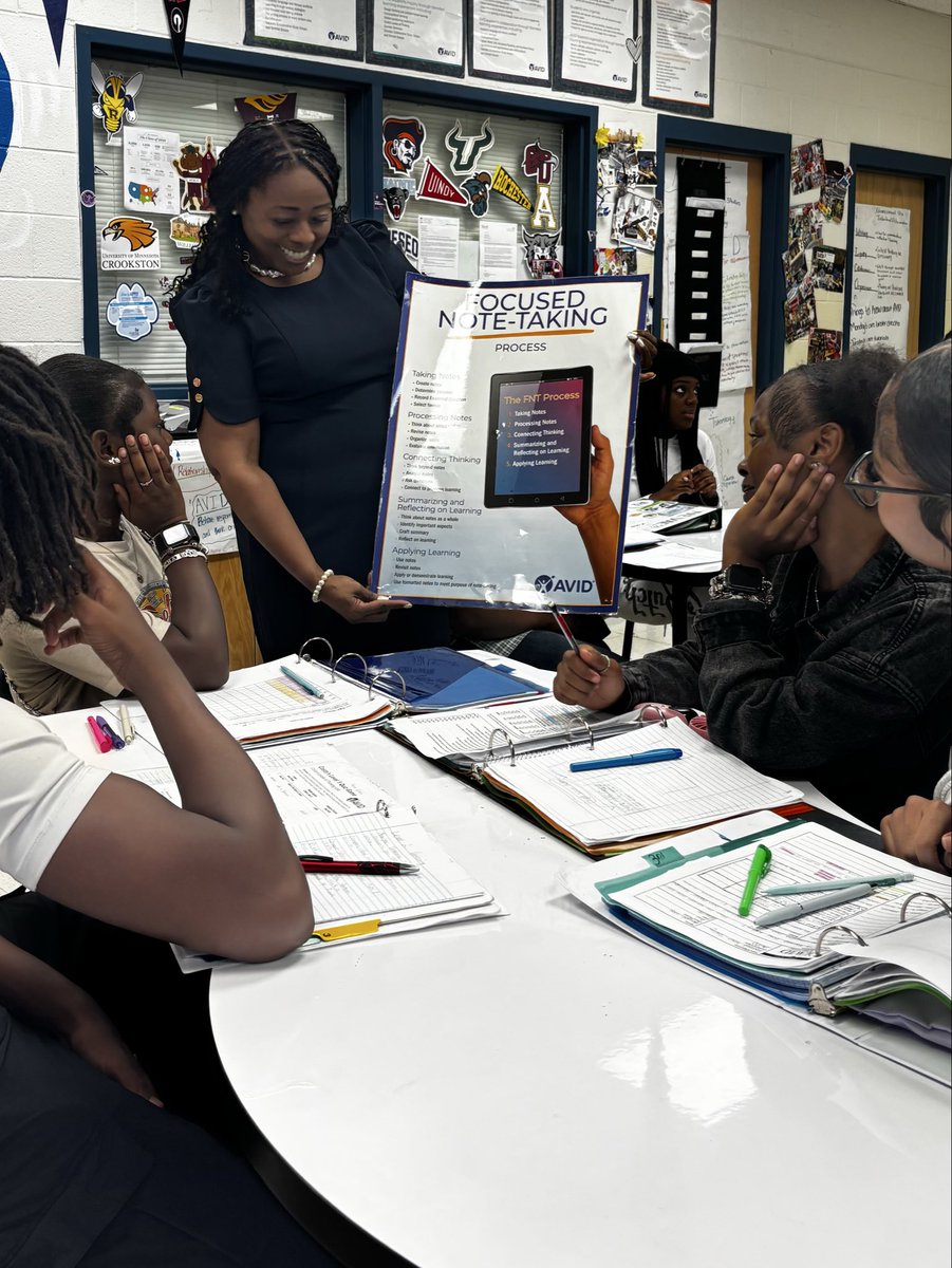 LHS_MathAC's tweet photo. Students had the opportunity to share what they’ve learned about the focused note taking process  and explain how they are using these strategies to strengthen their learning in our their classes. #AVID  @MCWilkinsPhD @LithoniaHigh https://t.co/EAPjqkhvfC
