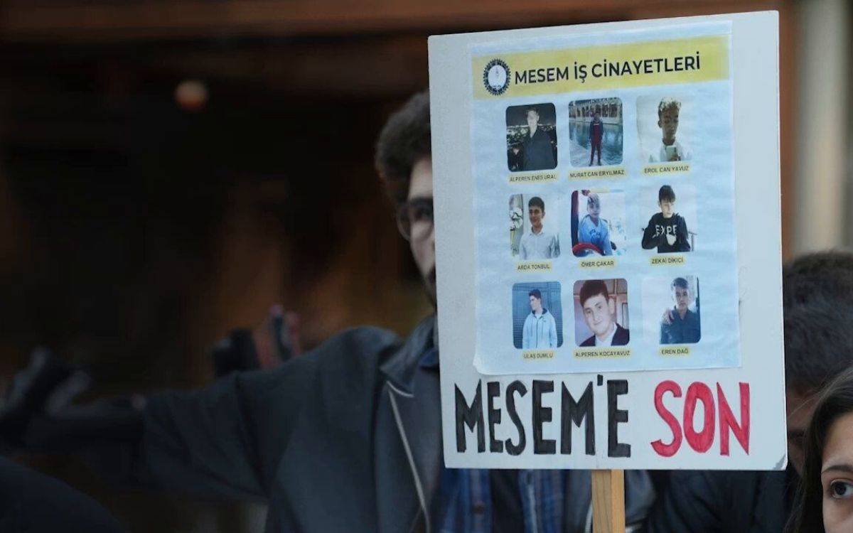 isigmeclisi's tweet photo. MESEM'li öğrenciler: Kendimi, ev geçindirmek zorunda olan 40 yaşında biri gibi hissediyorum
https://t.co/eJjEg0nGRs https://t.co/0EJcvjwtvs