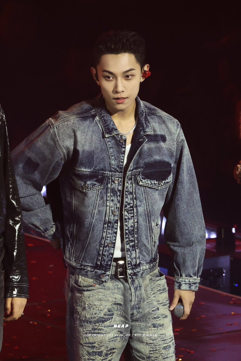 terjemahinRYUL's tweet photo. Ryul + Diesel Denim = 💙 https://t.co/6a72zCG164