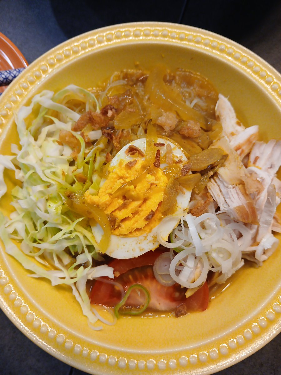 hanagumory's tweet photo. mauu buat makanan indo lagi plss tp susah bgt dapet bahannya disini 😓 https://t.co/Ob6AMLtVA2