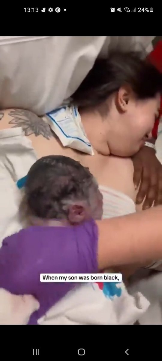 DanielZakxt18's tweet photo. @AaronSevenSix @miracles7k Tell you what is dumb is you idiots that believe this shit 🤣🤣 two different people living two different lives, can clearly see her fella is a black man https://t.co/mI4RylybjL