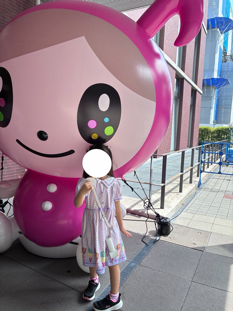 ___kae___'s tweet photo. げんじぶ(募金)とスパフル(ライブ)が同じ会場で室内なの神だった🔆
その後ささしまも行ってBMSGとスイステのパネルもコンプ😽🪄 https://t.co/zUVYdTFJ5C