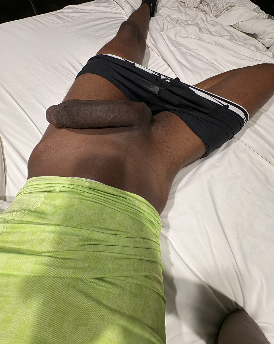 J1Dragon_'s tweet photo. morning wood 😤 https://t.co/gX1SrFoMKZ