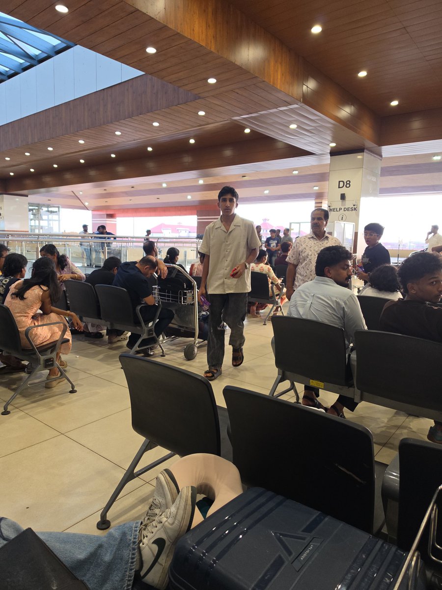 mooneazy's tweet photo. @flyspicejet The latest update is that the ETD at 8:10 pm . There is no further update regarding a delay nor can cancellation . The incoming flight from Dubai SG 5117 has already departed at 1350 local time. There are people waiting from morning 8'o clock here. @DGCAIndia @AsianetNewsML https://t.co/4wo80rF0Cw