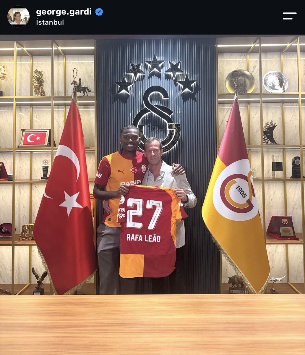 PesindeyizApp's tweet photo. George Gardi: "Görev tamamlandı: Rafa'ya hoş geldin 🟡🔴" https://t.co/3CpUqufOH3