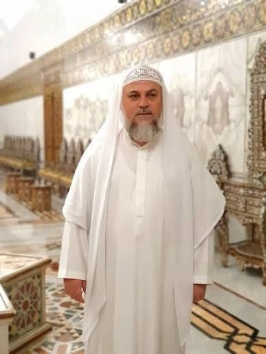 First085369401's tweet photo. #بانياس
بحسب المعلومات الواردة، يقوم المدعو أنس عيروط، من جماعة «السلم الأهلي»، بابتزاز الأهالي وطلب مبالغ مالية منهم مقابل إخراج أبنائهم من السجون،
في ظل اعتقالات تعسفية واستهداف على أساس الهوية الطائفية بحق أبناء الطائفة العلوية بعد تلفيق التهم للمعتقلين فقط لأنهم علويين.
أما الأهالي الذين يقولون إنهم لا يملكون المال، فيُطلب منهم التنازل عن منازلهم أو أراضيهم.
كما تُوجَّه إليه اتهامات بالمسؤولية عن مقتل عدد من المشايخ العلويين، ومن بينهم:
الشيخ الحاج الدكتور جابر محمود عيسى، رئيس لجنة المصالحات الشعبية.
الشيخ المهندس محمد أيمن وطفة.
الشيخ هيثم عبد الكريم معلا.
وقد قيل إن وفاتهم كانت نتيجة «حادث سير».

#Baniyas
According to reports, a man named Anas Ayyrout, from the “Civil Peace” group, is extorting residents and demanding money from them in exchange for getting their sons released from prison, 
amid arbitrary arrests and targeting based on sectarian identity against members of the Alawite community, with charges fabricated against detainees solely because they are Alawites.
As for residents who say they do not have the money, they are being asked to surrender their homes or land.
He is also accused of being responsible for the deaths of a number of Alawite sheikhs, including:
Sheikh Hajj Dr. Jaber Mahmoud Issa, head of the Popular Reconciliation Committee.
Sheikh Engineer Muhammad Ayman Watfa.
Sheikh Haitham Abdulkarim Ma’la.
It has been claimed that their deaths were the result of a “traffic accident.”

#ProtectAlawites #Alawites #Lebanon #Syria #HumanRights #DueProcess #NoForcedReturn #Human_Rights_Organization #UNSecurity_Council #UN_Syria #UN_HRC #مجلس_حقوق_الإنسان_الأمم_المتحدة #الاتحاد_الأوروبي_للشؤون_الخارجية #وزارة_الخارجية_الأمريكية #وزارة_الخارجية_الفرنسية #وزارة_الخارجية_البريطانية #المرصد_السوري_لحقوق_الأنسان #مركز_توثيق_الإنتهاكات_سوريا #حقوق_الإنسان #الساحل_السوري #حماية_الأقليات #stop_killing_Alawites #massacre_against_alawites #genocide_of_alawites #AlawiteRightsMatter #اوقفوا_التهجير_الطائفي #اوقفوا_الخطف_و_الإخفاء_القسري #اوقفوا_إضطهاد_الأقليات #هولوكوست_الساحل_حمص_ريف_حماة_السويداء #اوقفوا_الاعتقالات_التعسفية #DW_عربية #BBC_News_عربي #US_Embassy_Syria #United_Nations_Human_Rights #Fox_News #CBN_News #Reuters